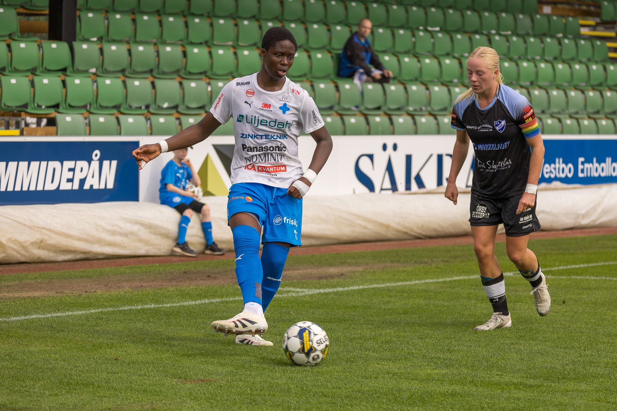 Florence Onyinye Okoli lämnar IFK Värnamo