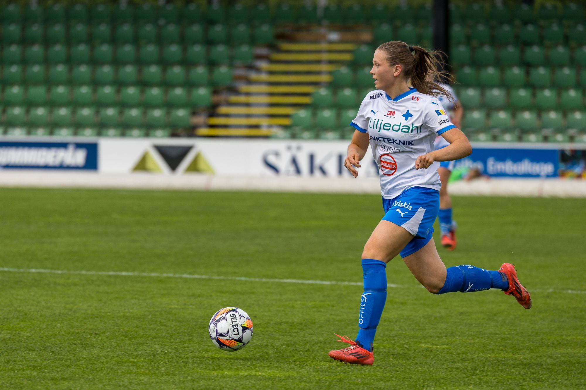 Förlust mot serieledarna i helgen