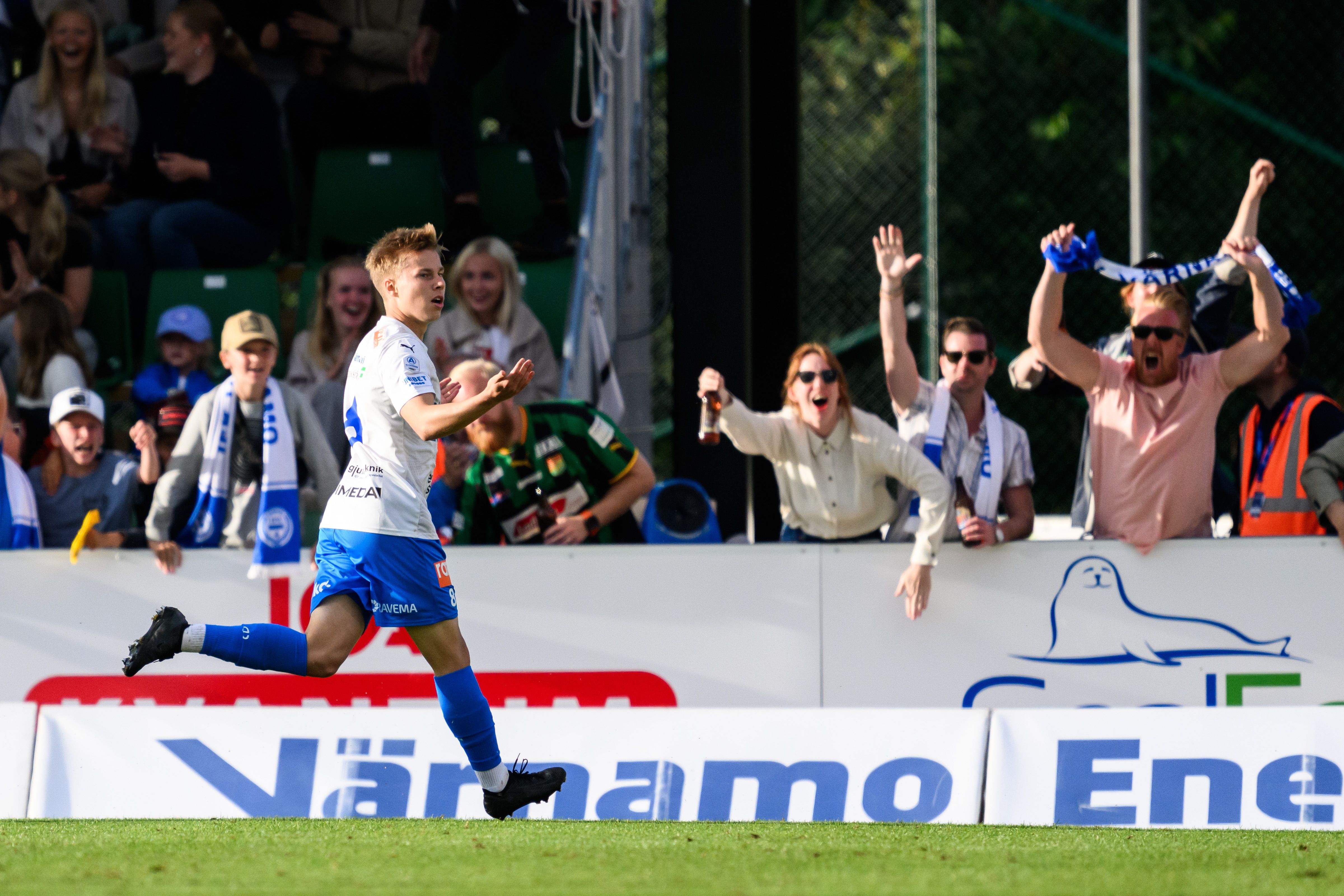 Biljettförsäljning till kommande matcher 