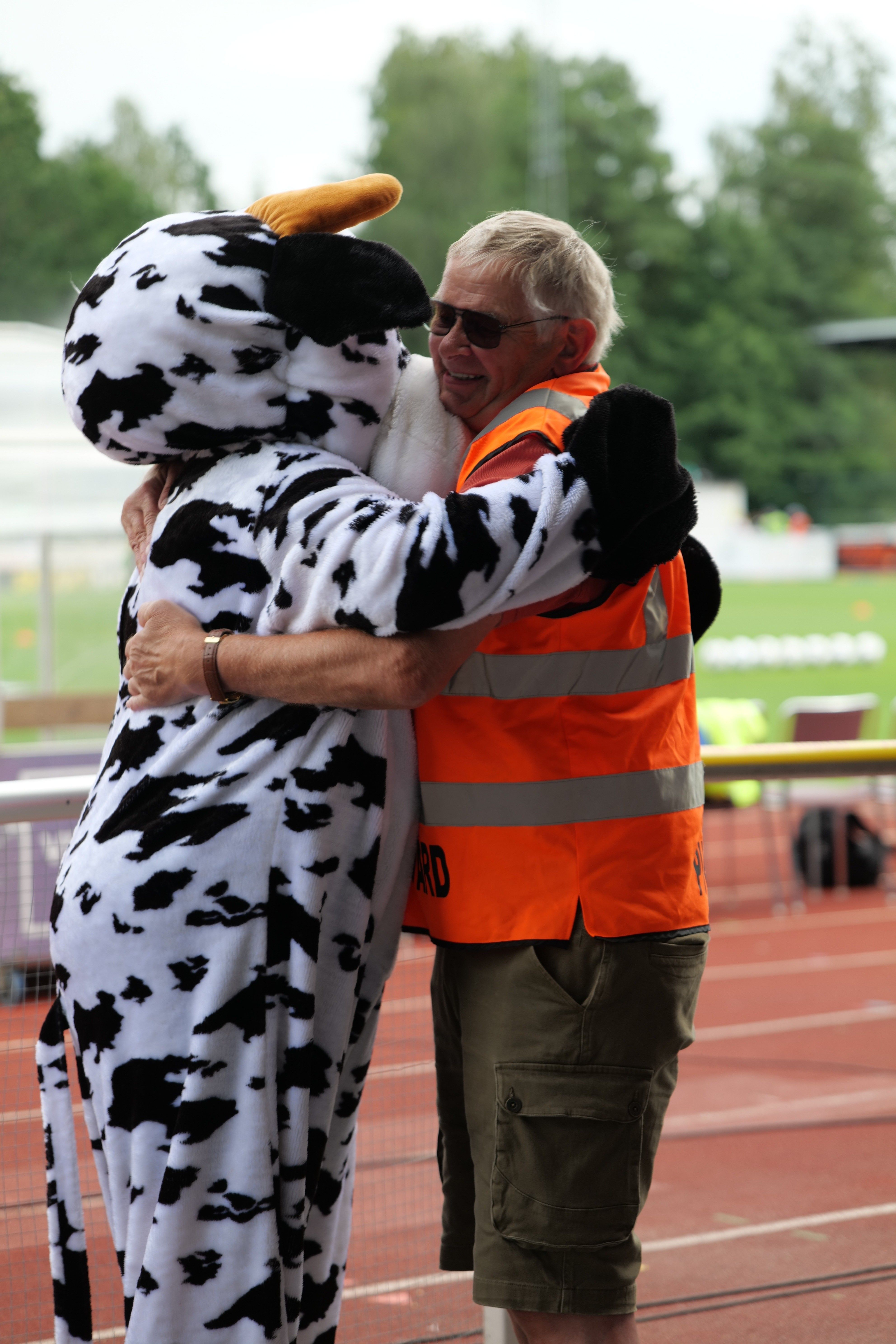 Tycker du att fotboll är kul - men inte livsviktigt?